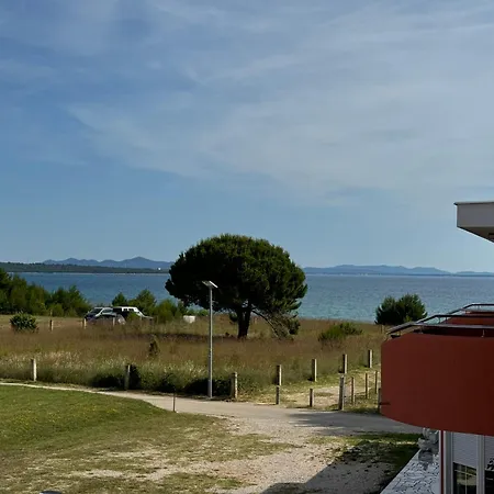 Apartamento Al Mar On Bilotinjak Nin