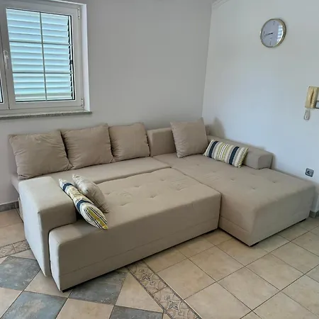 Al Mar On Bilotinjak Apartamento *
