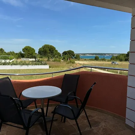 Al Mar Appartement Nin