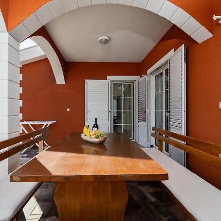 Apartamento Al Mar On Bilotinjak